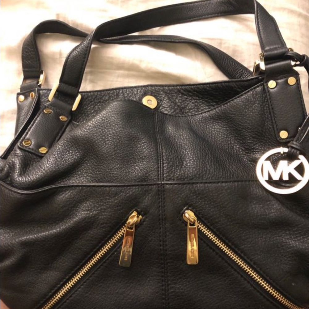 Michael kors shoulder bag